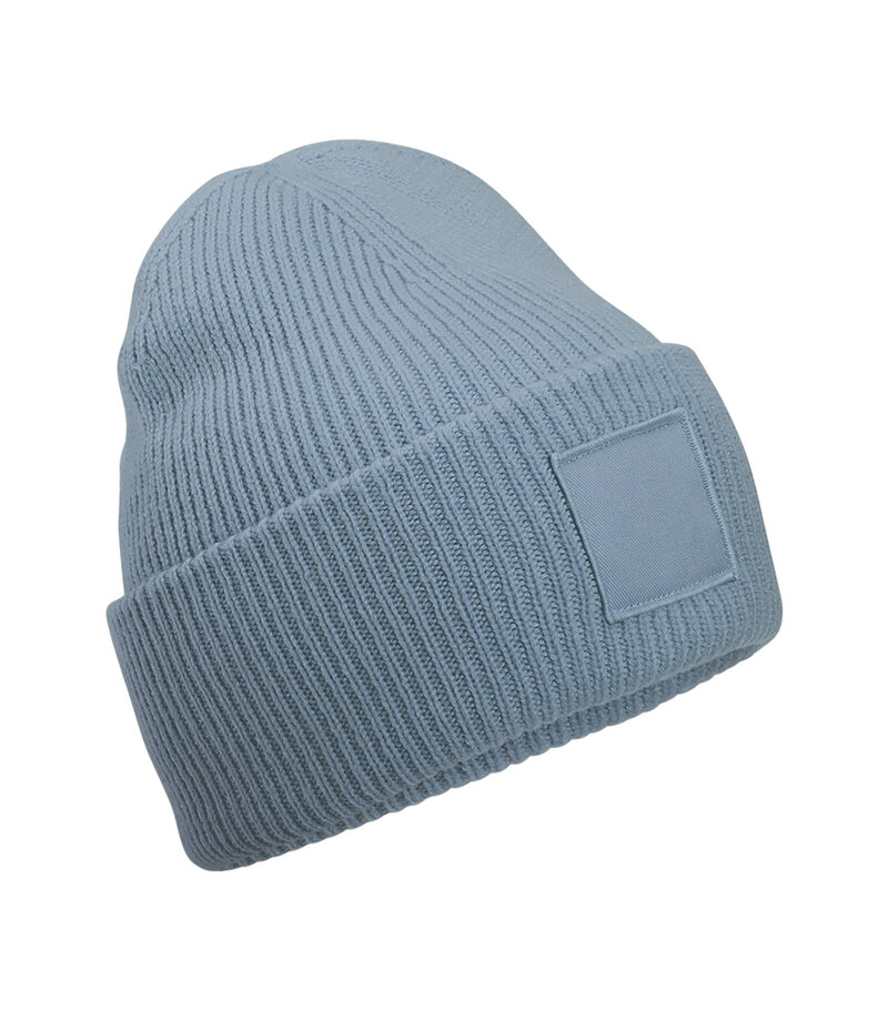 Beechfield_Deep-Cuffed-Tonal-Patch-Beanie_B336R_dusty-blue