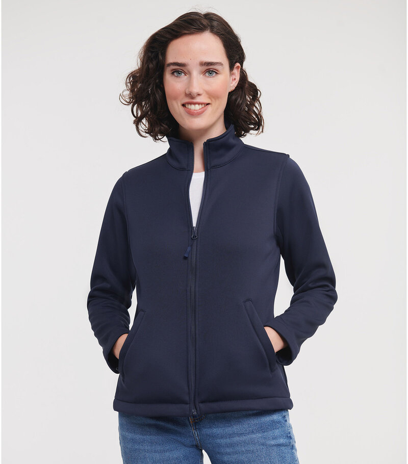 Russell_Ladies-Smart-Soft-Shell-Jacket_040F_0R040F0FN_Model_front