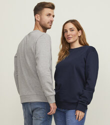 Jack-Jones-Produkt-Blanks_PKTGMS-Blank-Basic-Crew-Neck-Sweat_12263900_Light-Grey-Melange_Navy-Blazer_5715603390353_007