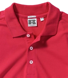 Russell-Mens-Stretch-Polo-566M-classic-red-bueste-detail