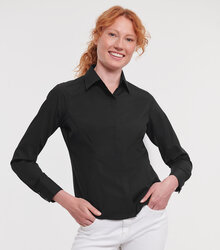 Russell_Ladies-LS-Polycotton-Easy-Care-Fitted-Poplin-Shir_924F_0R924F036_Model_front