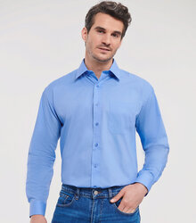 Russell_Mens-Long-Sleeve-Polycotton-Easy-Care-Poplin-Shirt_934M_0R934M0CP_Model_front